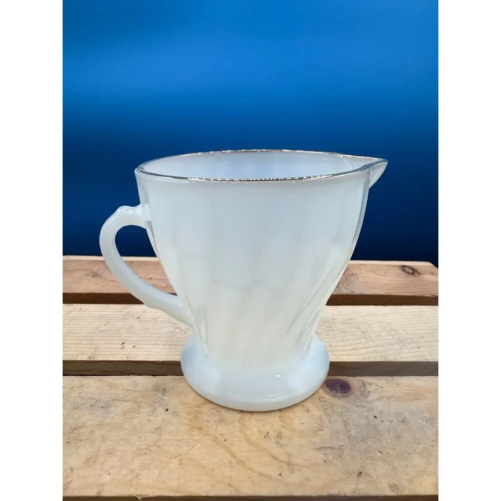 Vintage Anchor Hocking Fire King Milk Glass Sugar Dish andCreamer Set